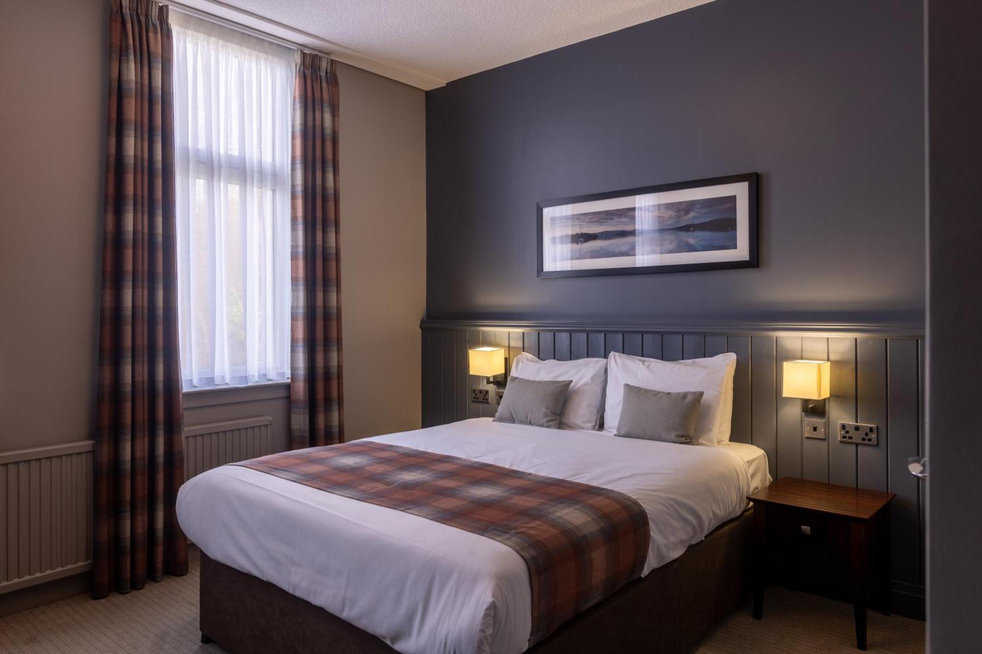 Rosslea Hall Hotel Rhu Стая снимка