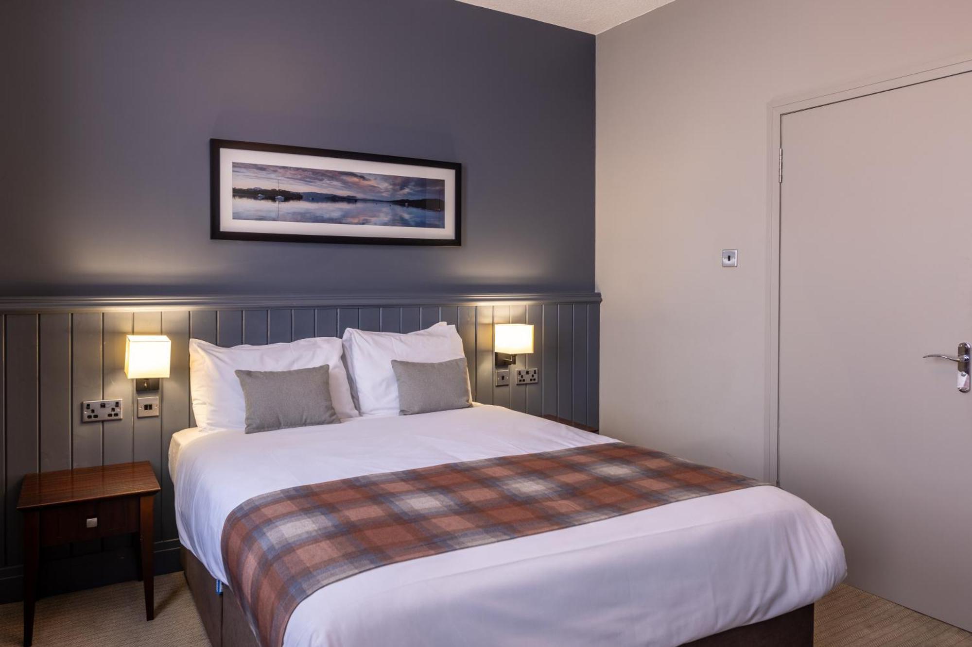 Rosslea Hall Hotel Rhu Стая снимка